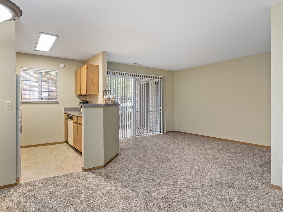 Country Club Apartments - Photo 2 of 26