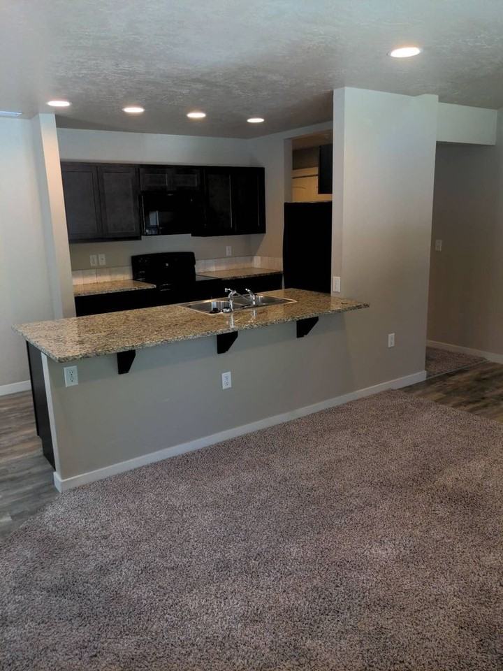 Marena Townhomes - Photo 3 of 25