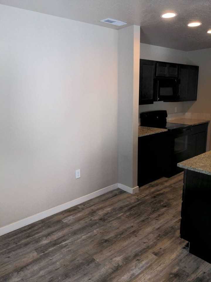 Marena Townhomes - Photo 4 of 25