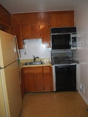 11065 Hill Creek Ln - Photo 2 of 6