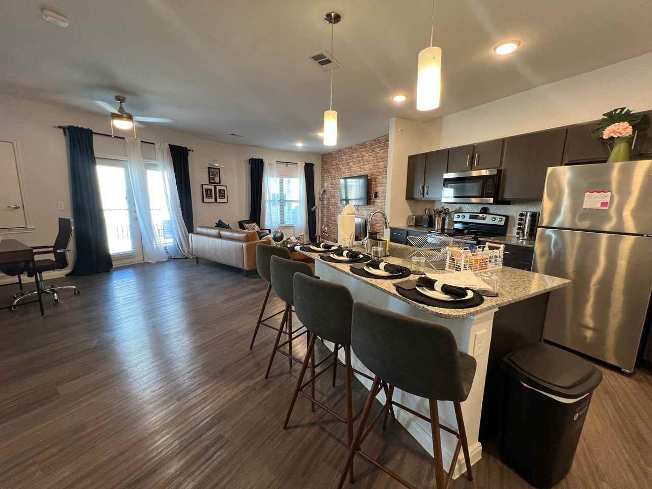 MedWest Apartments - Photo 6 of 27