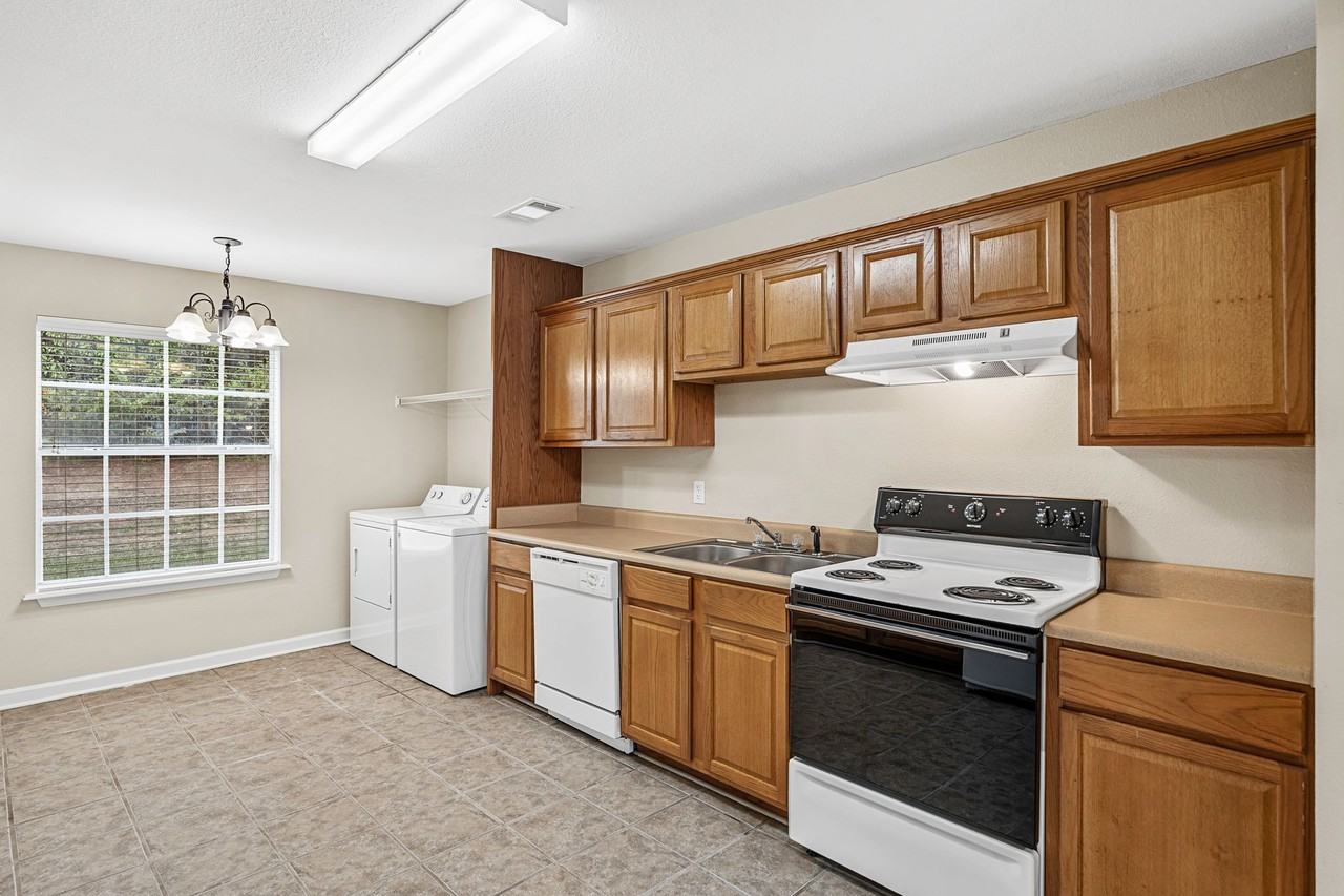 388 388 rue de Gabriel - E07 #E07 - Photo 5 of 32