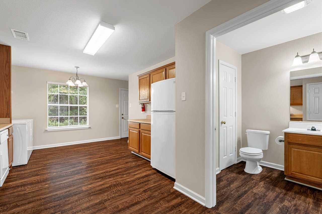 388 388 rue de Gabriel - E07 #E07 - Photo 7 of 32