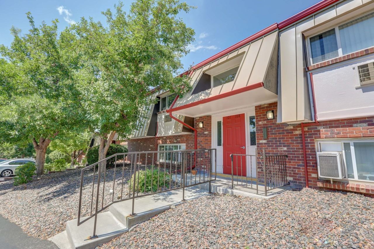 Hampden Village Apartments - Photo 2 of 7