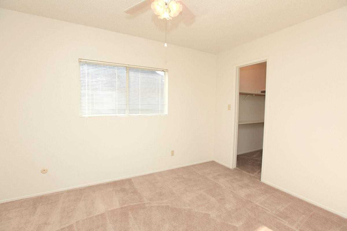 Woodside Village - Photo 6 of 13