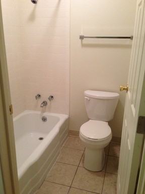 Park Manor Apartments - Photo 6 of 13