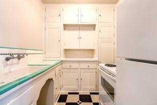 707 NW 19th Ave - Photo 1 of 1