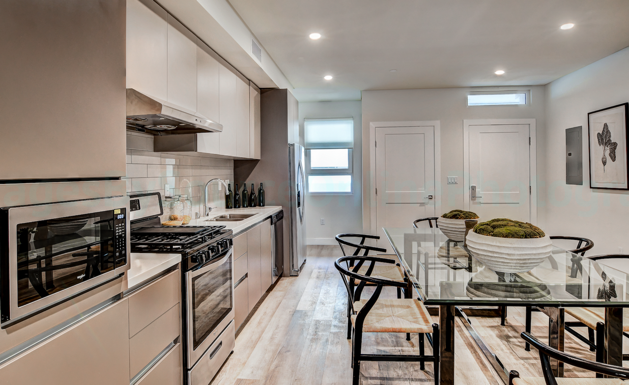 Beautiful Newly Built 2 Bed 2.5 Bath Townhome - Photo 5 of 8