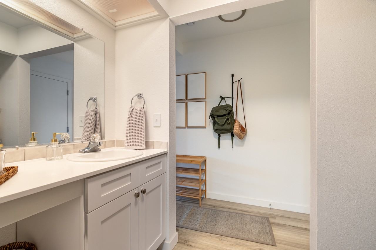 Safe Harbor Apartments - Photo 4 of 60