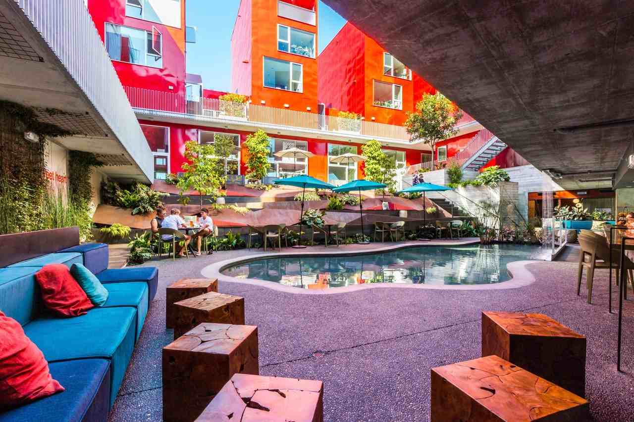 1642 University Avenue - Photo 5 of 50