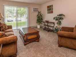 featured image of 1860 52nd St E