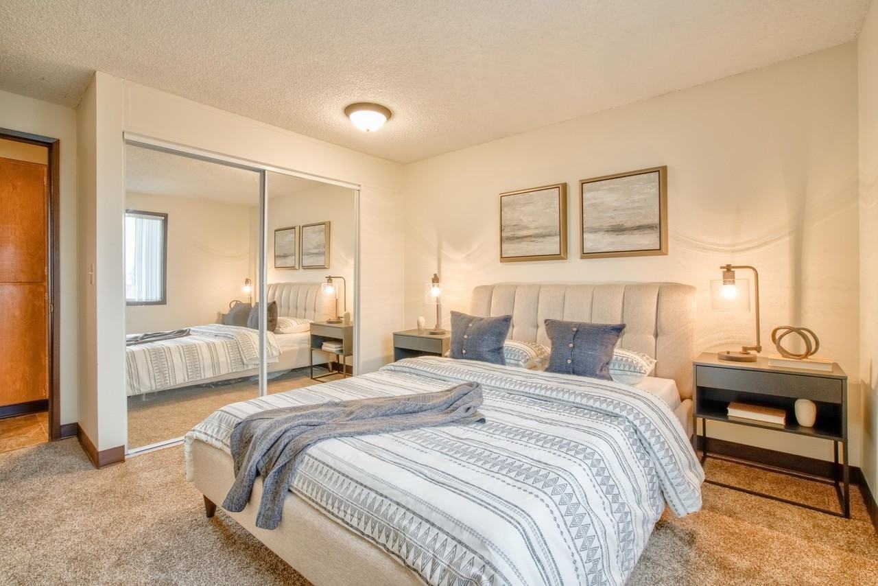 Air Conditioned, Spacious Apartments! Free Water/Sewer/Garbage!!! - Photo 4 of 12