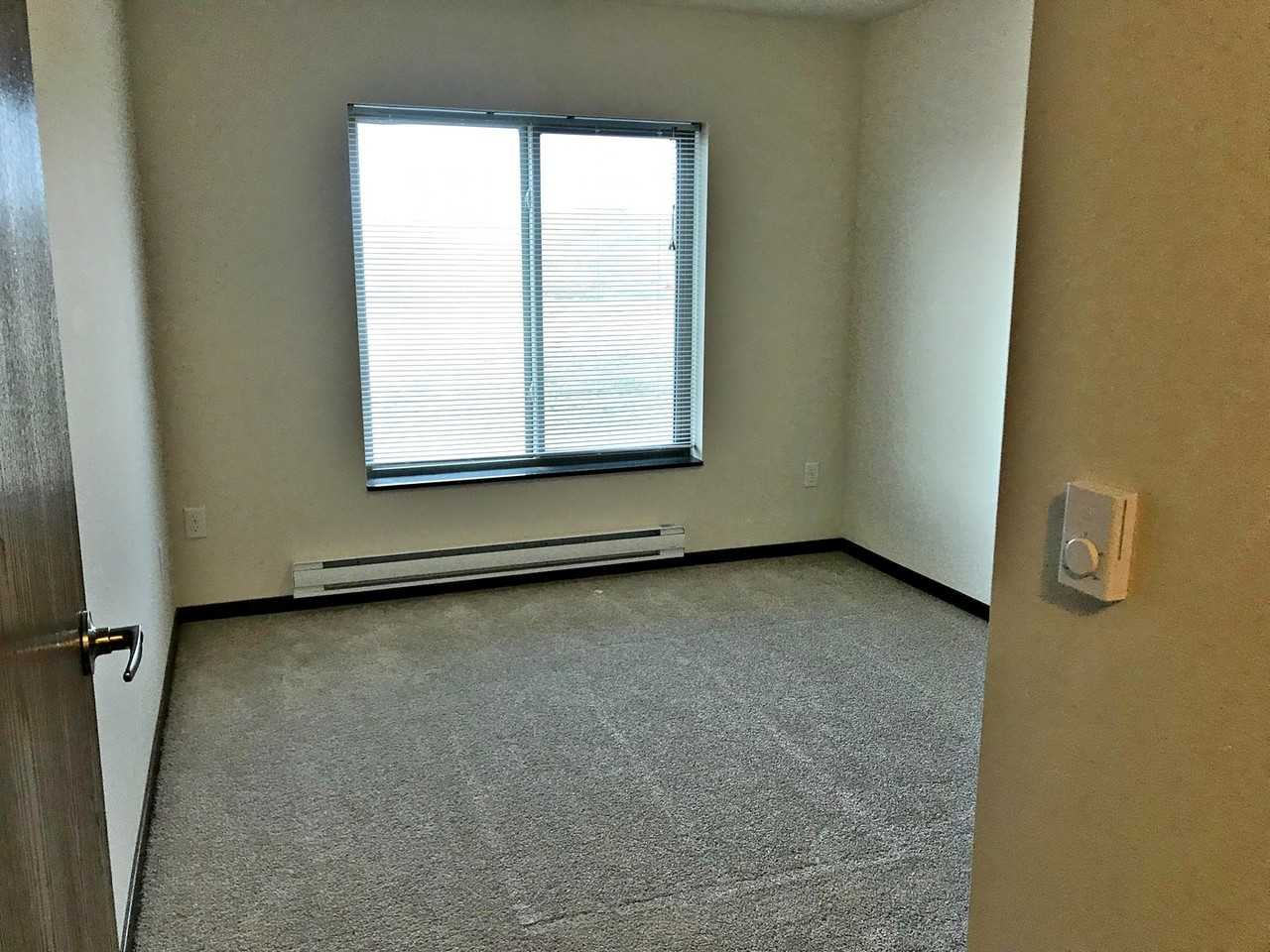 Madison Heights Building 4 - Photo 5 of 15