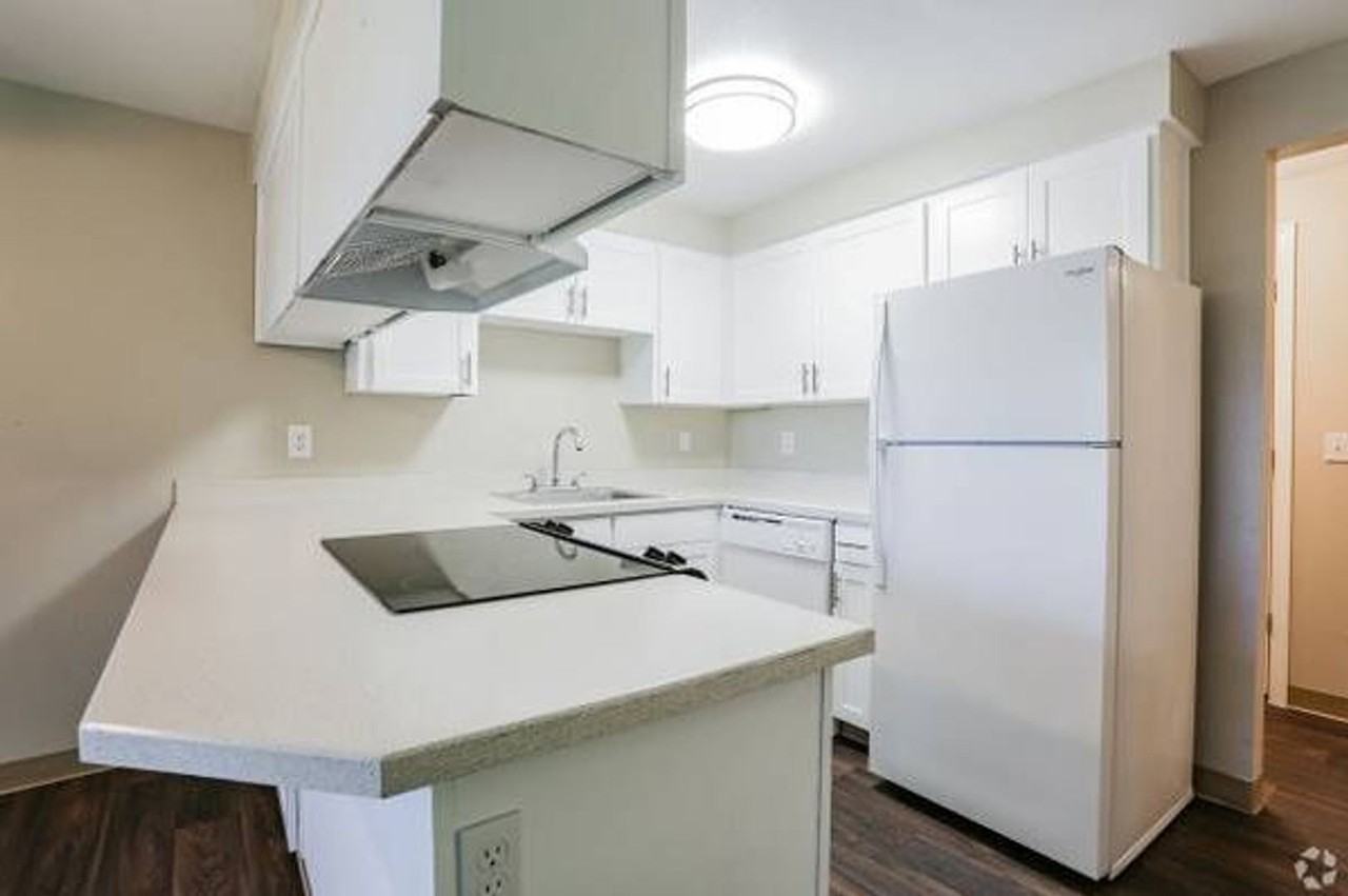 14799 SW 109th Avenue - Photo 6 of 23