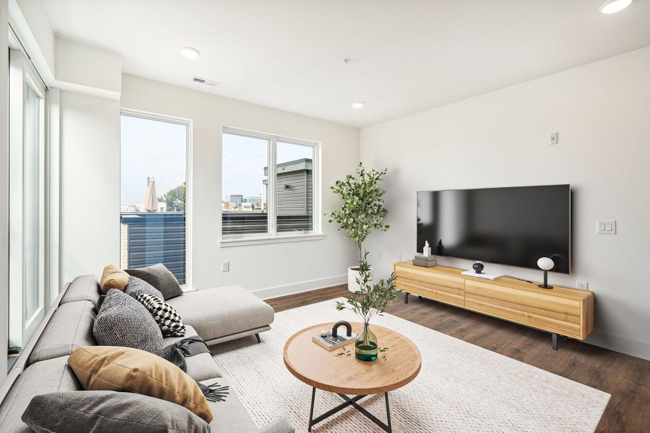 1701 Federal Street - Photo 2 of 32