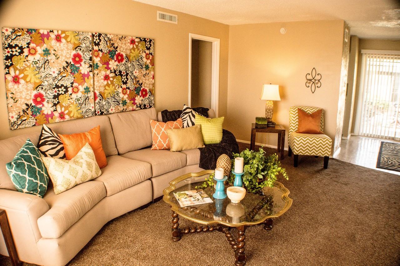 2800 2800 Sayles - 06 B - Photo 4 of 11