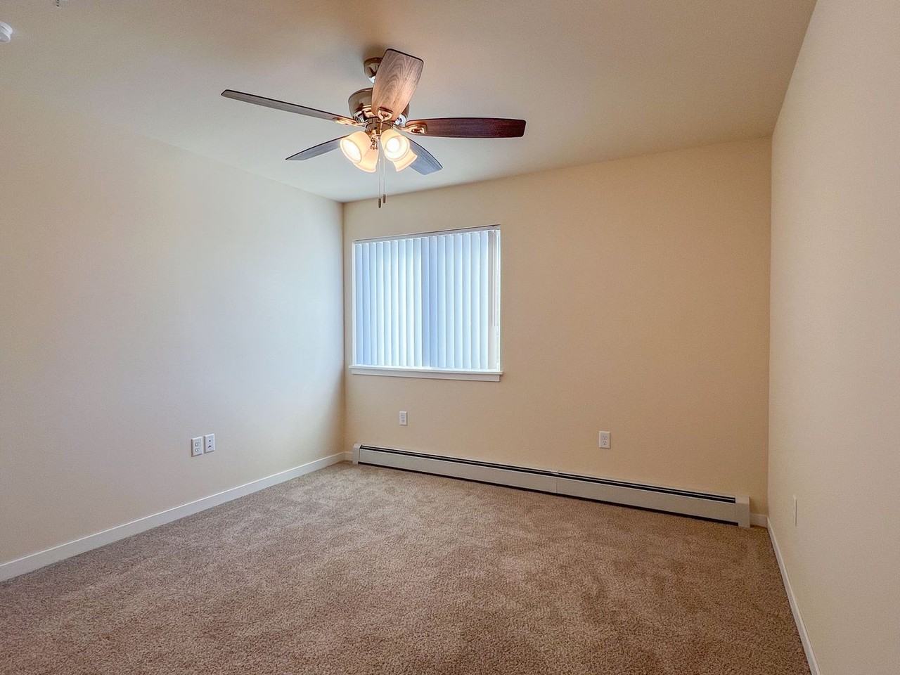 SCS Sunset Estates Apartment Community - Photo 6 of 34