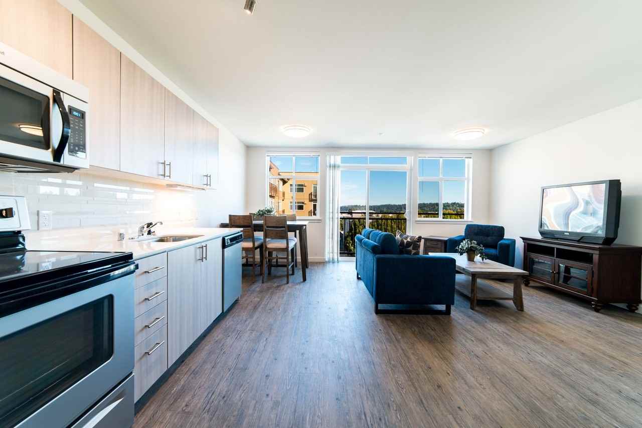 123-4th Apts - Photo 5 of 50