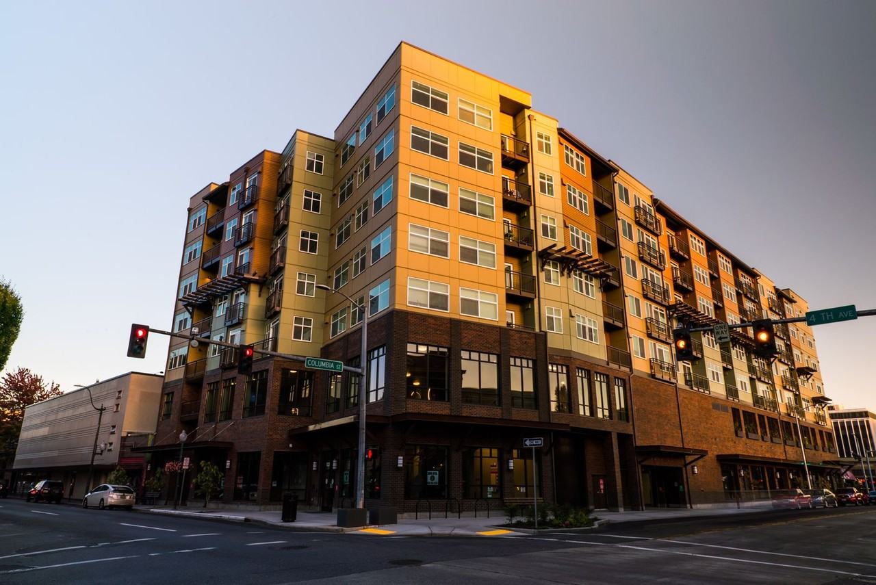 123-4th Apts - Photo 3 of 50