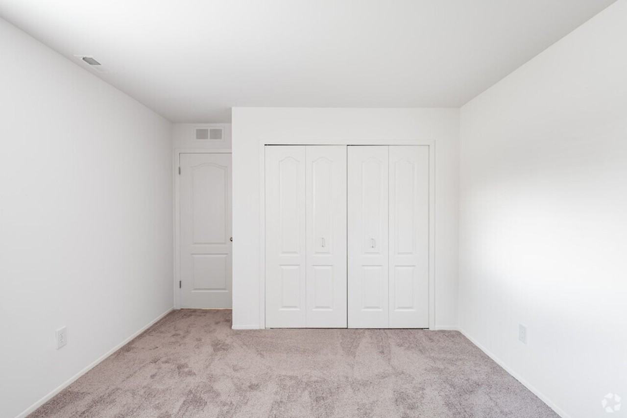 Thornberry Apartments - Photo 3 of 50