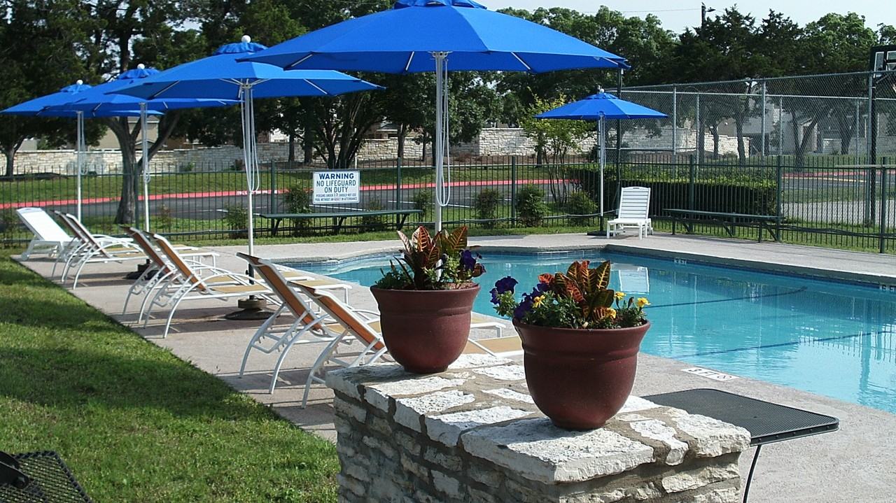 Buttercup Creek Apartments - Photo 7 of 16