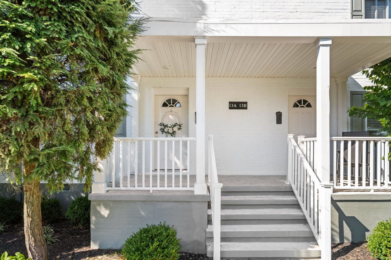 41 Wolfpit Ave - Photo 6 of 50