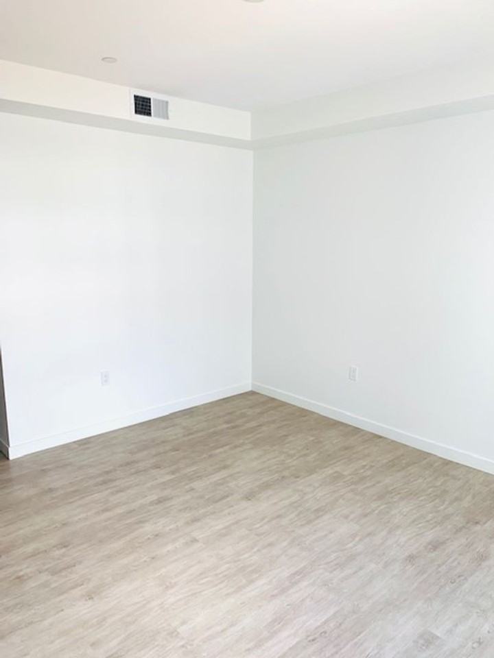 Urbana Chula Vista Luxury Apartments - Photo 3 of 50