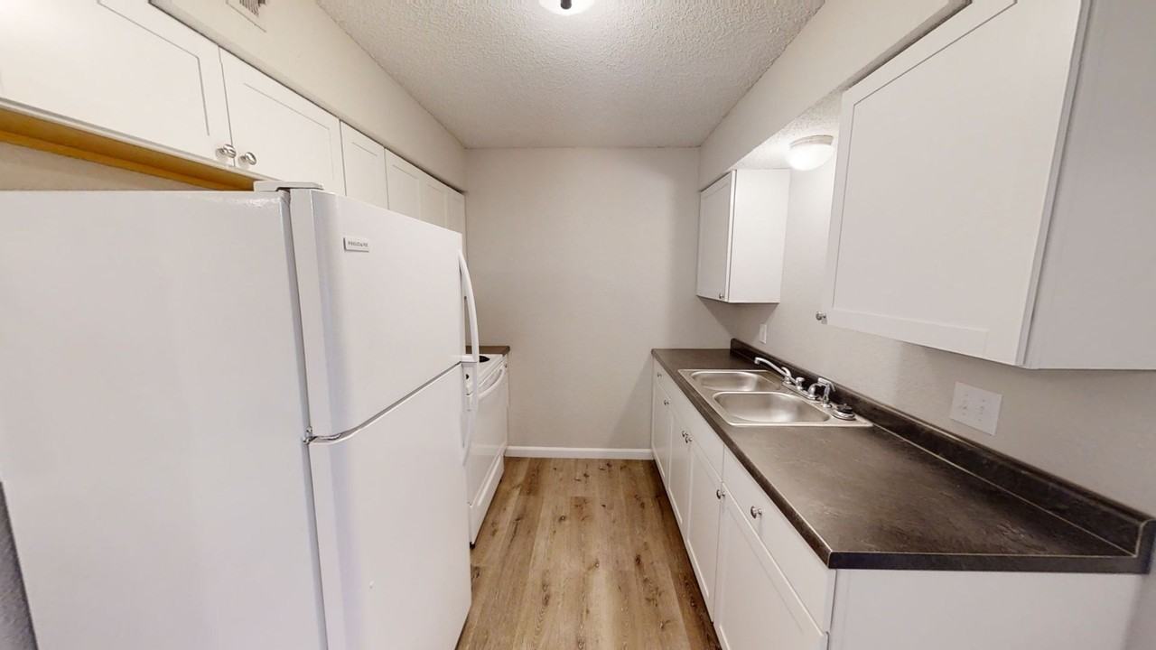 Harrison Street Apartments - Photo 2 of 41