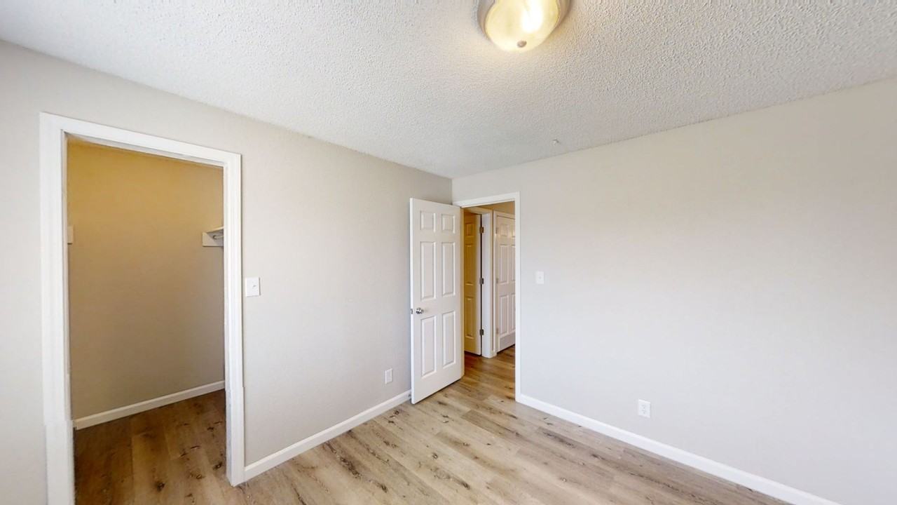 Harrison Street Apartments - Photo 6 of 41