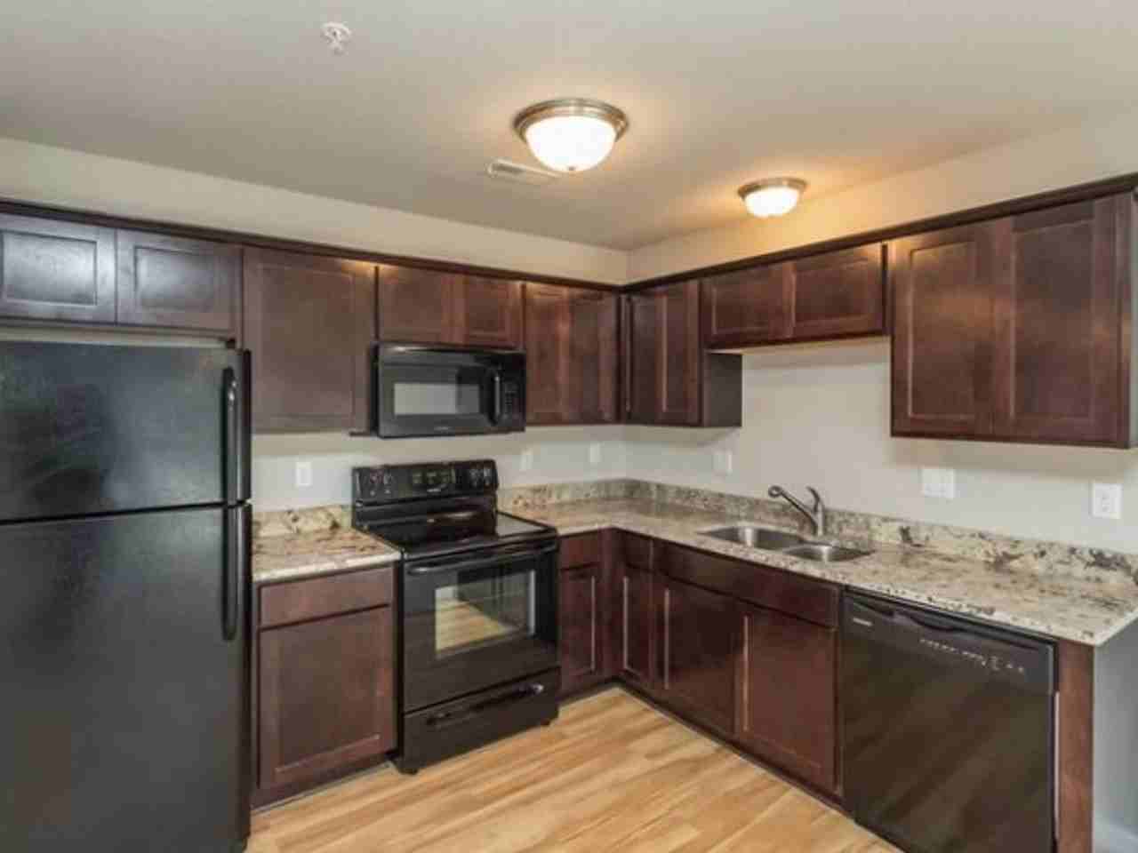 Village at Maple Bend Townhomes - Photo 7 of 19