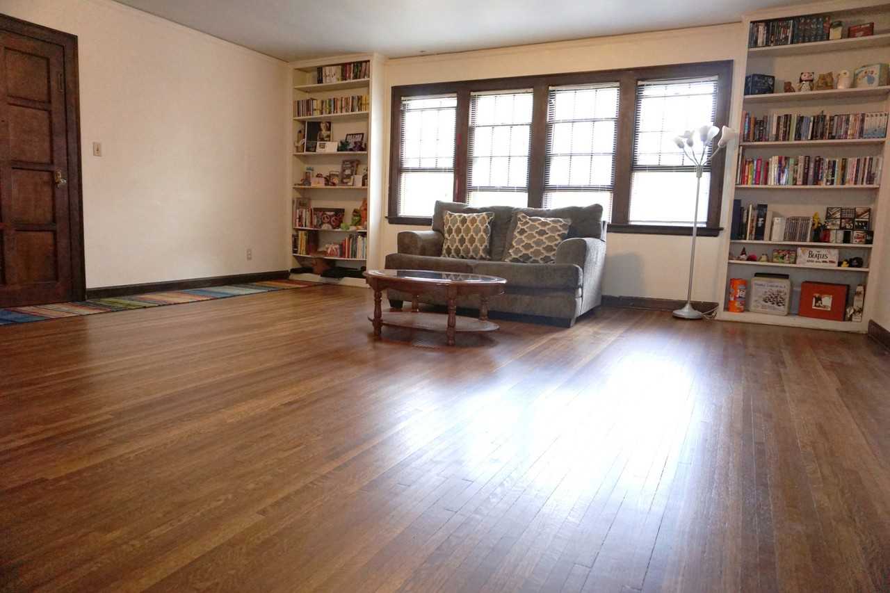 Buckingham Manor Apartments - Photo 5 of 28