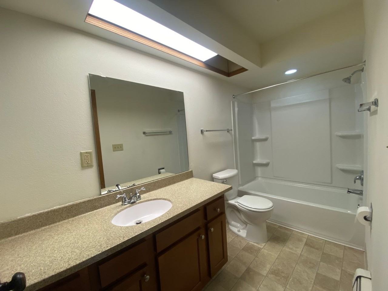 FDL Columns - Photo 4 of 14