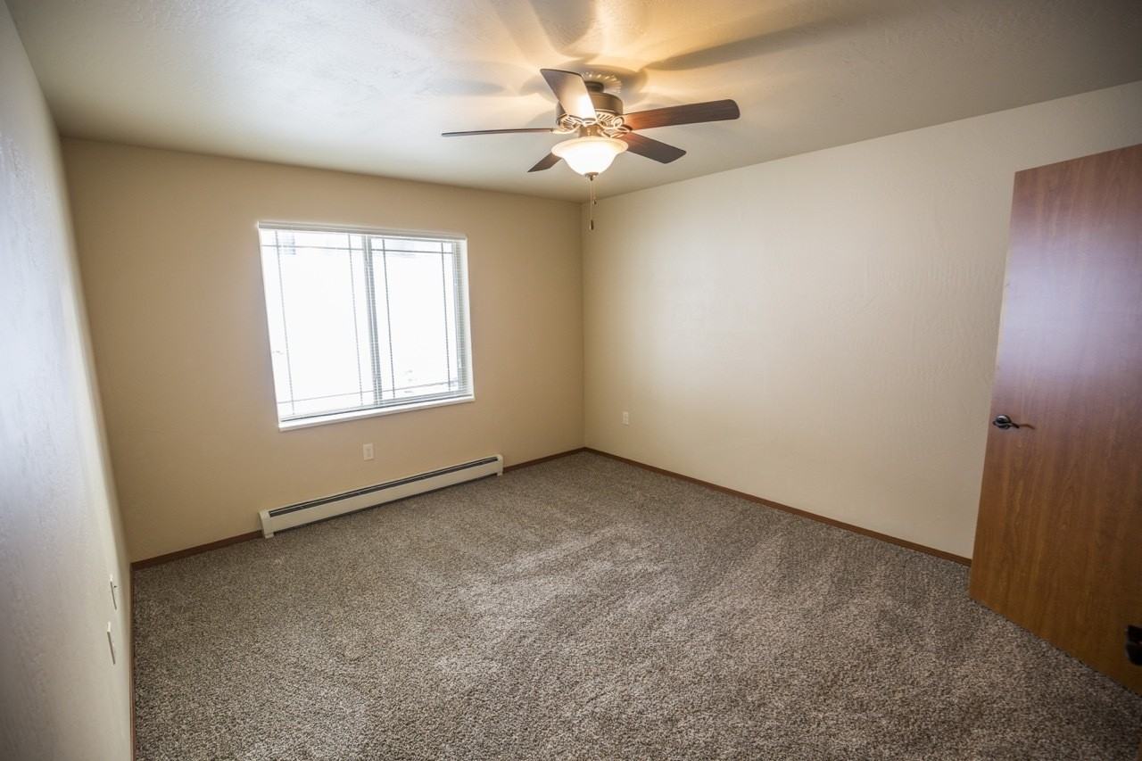 Meadowland Villas - Photo 7 of 25