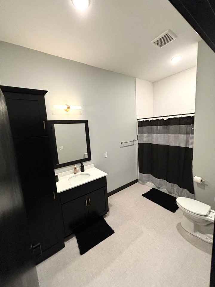 Fairway - Photo 4 of 6