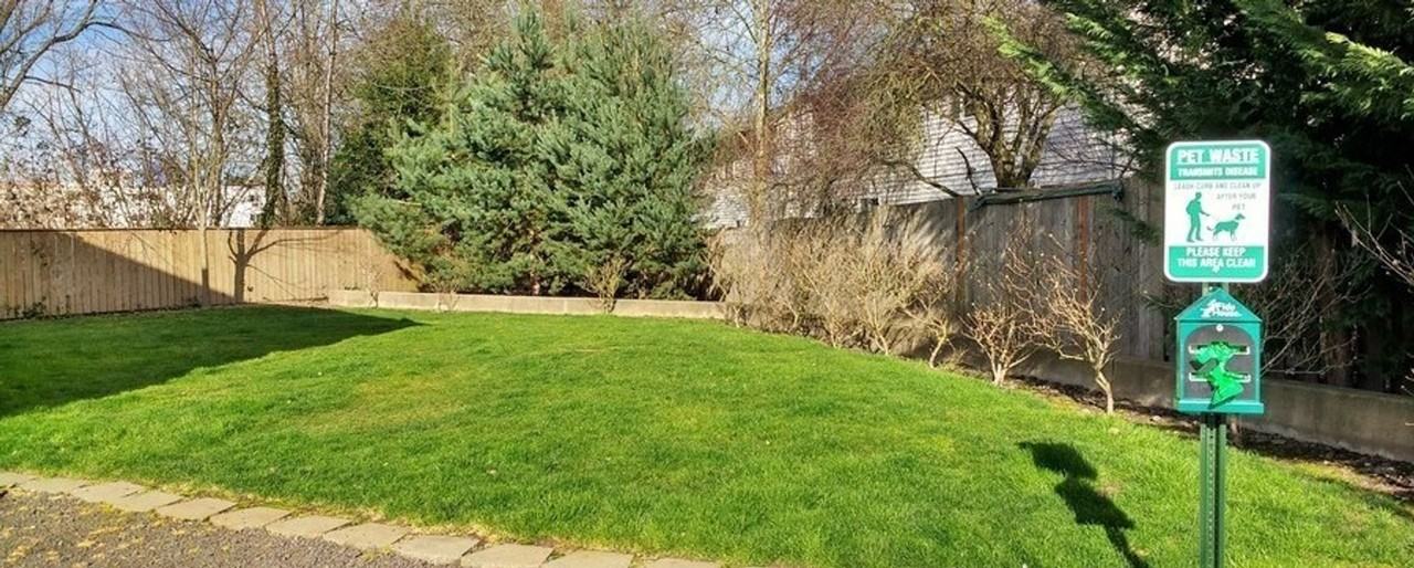 Autumn Oaks Apartments - Photo 2 of 19