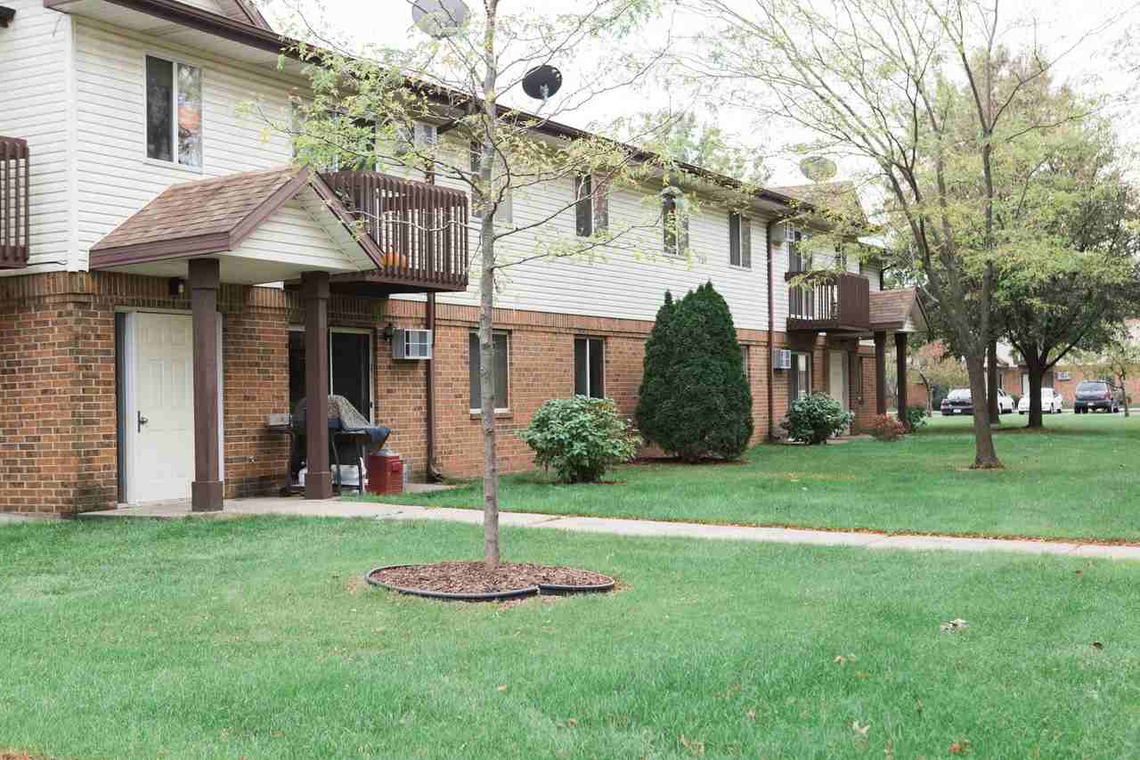 Woodlane Apts - Photo 5 of 7