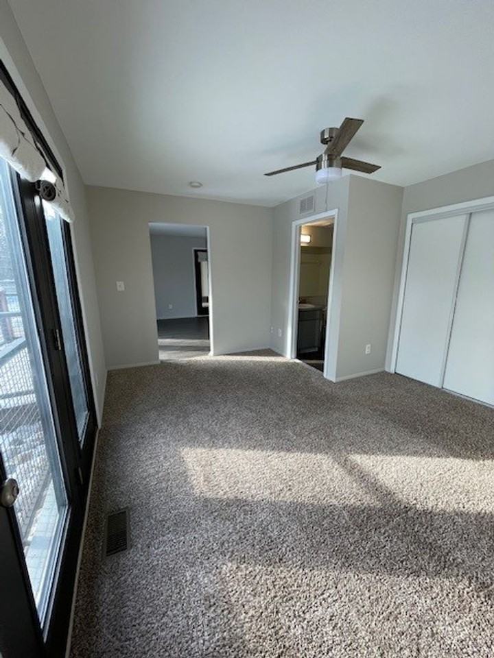 Catalpa Lofts - Photo 7 of 11