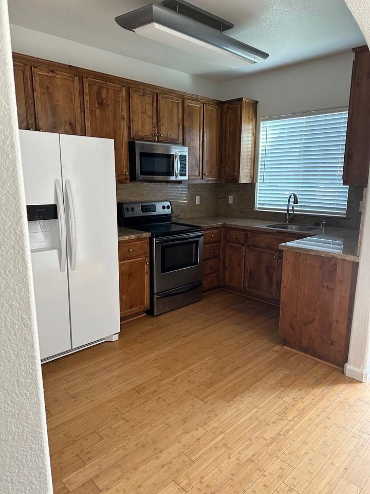 Villas at Mercey Springs - Photo 2 of 5