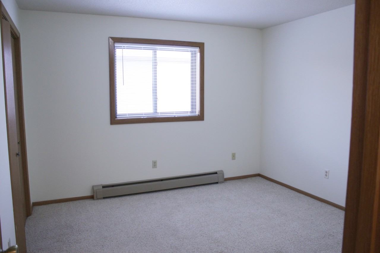 Williamsburg - Photo 3 of 9