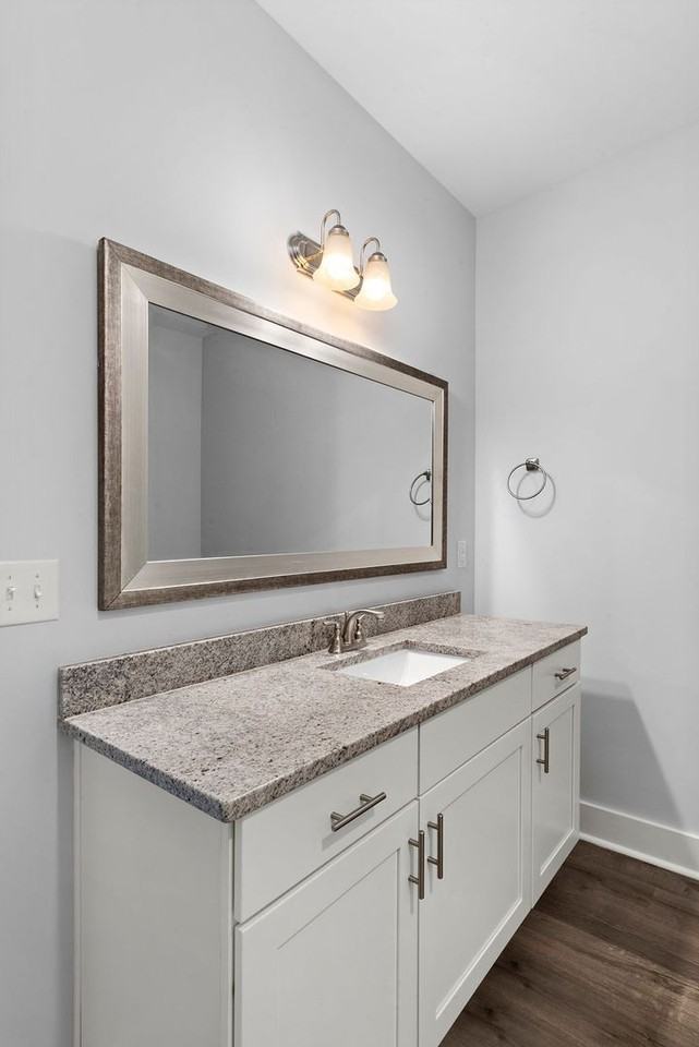 337 Airport Rd - Photo 5 of 26