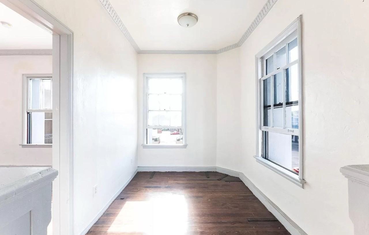 Stylish and Spacious Apartment - Photo 7 of 11