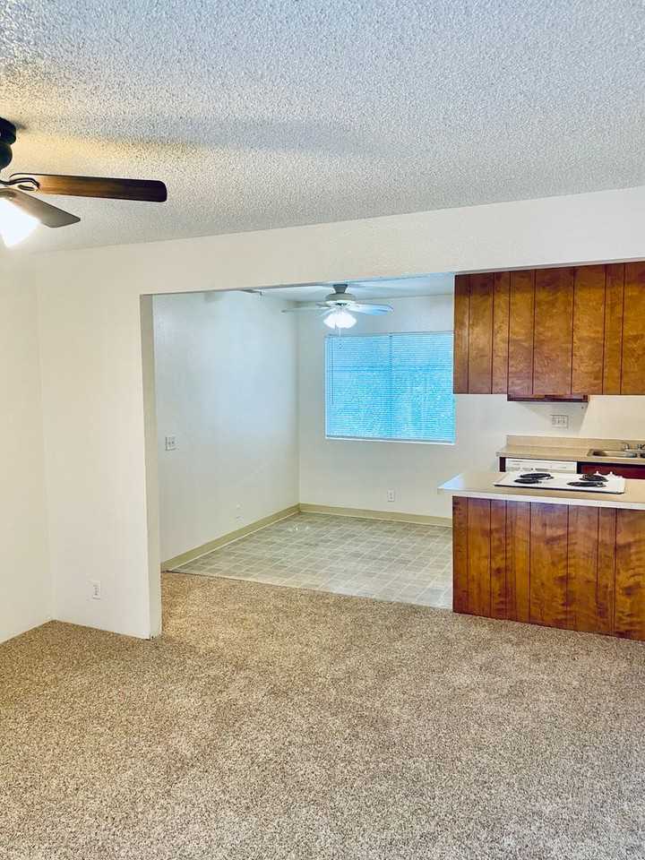 635 W 6th Avenue - Photo 2 of 16