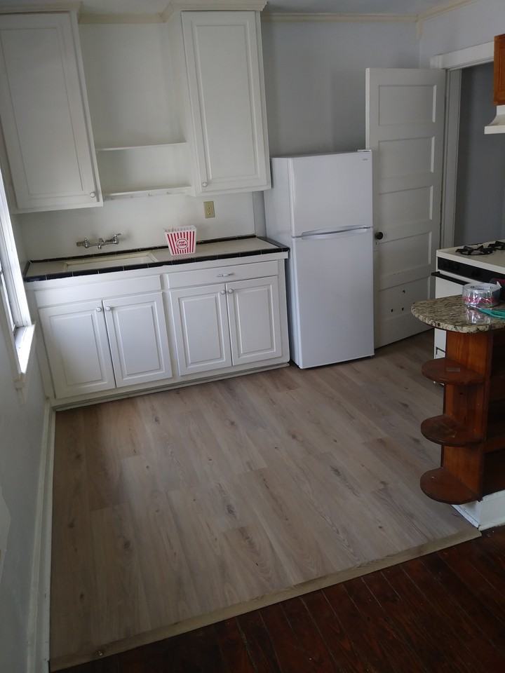 4224 Oxford Avenue - Photo 3 of 7