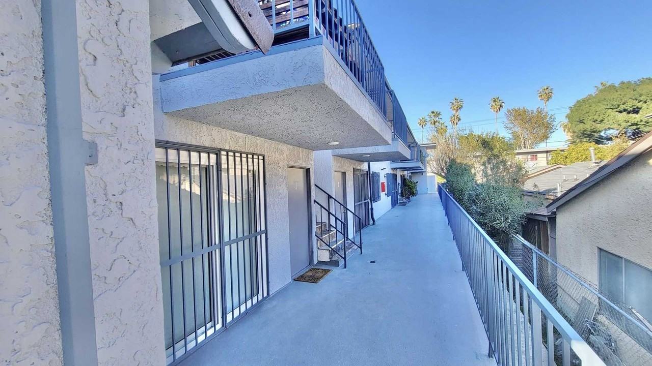 Delano St - Photo 2 of 50