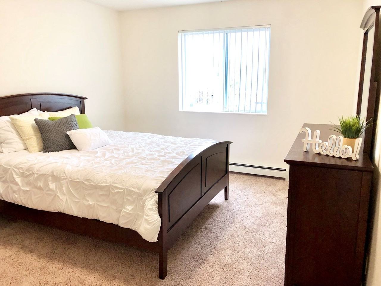 Archway Apartments - Photo 2 of 11