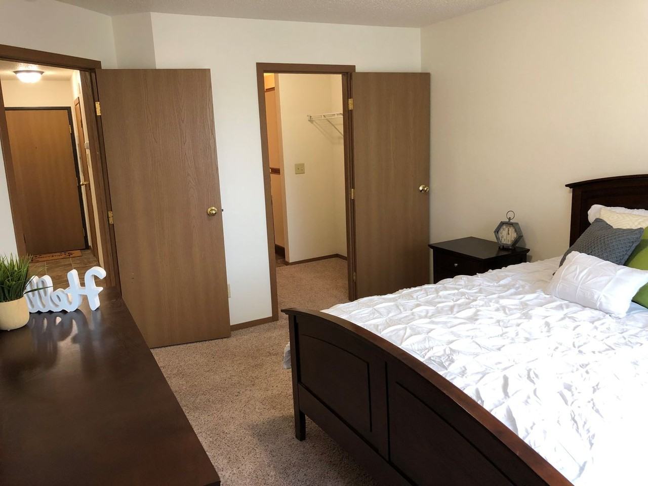 Archway Apartments - Photo 3 of 11