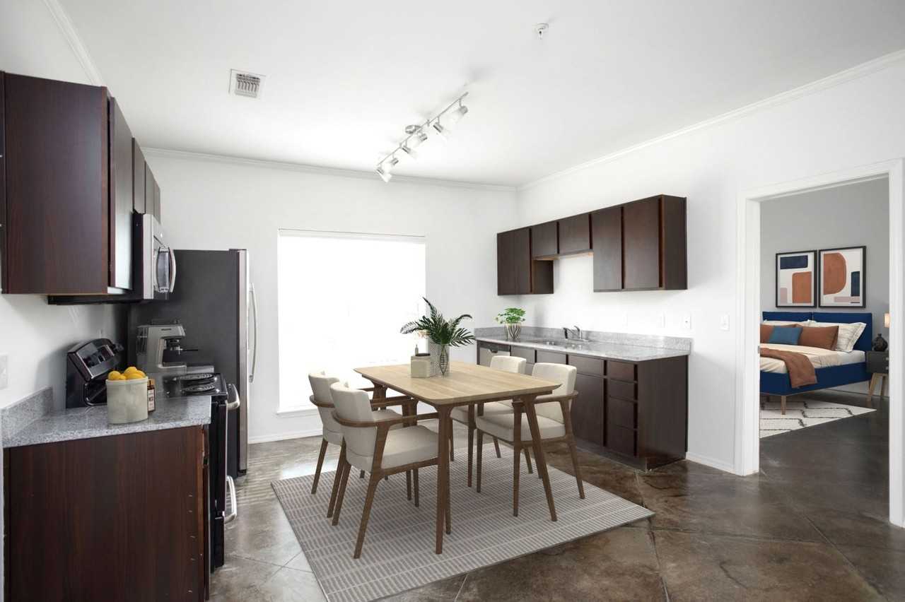 Residences at Town Square - Photo 5 of 50