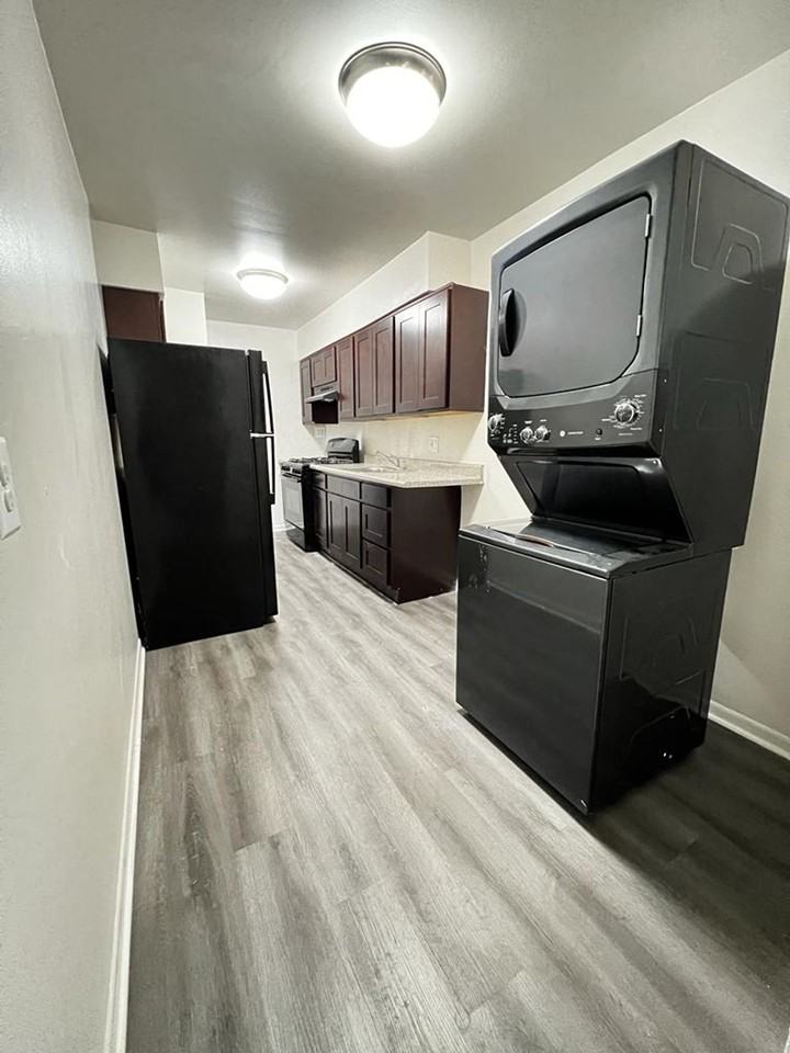Quincy Village at Hillcrest - Photo 6 of 18