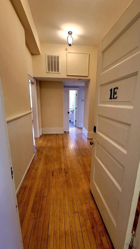 223 S Cherry St #1E - Photo 7 of 15