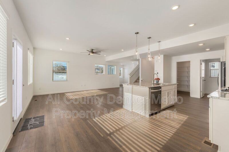 15225 W 68th Pl - Photo 6 of 25